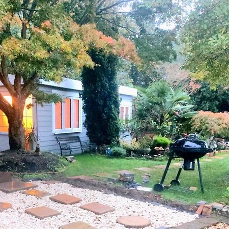1 Bed Cottage-Museum View-Garden-Free Parking Вейбридж Экстерьер фото